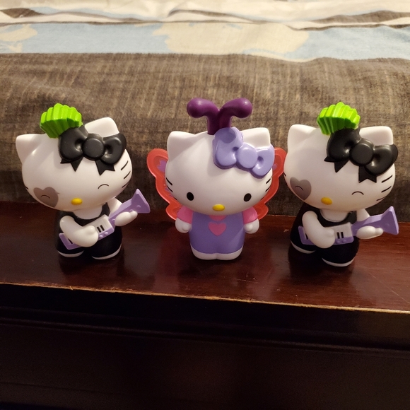 Sanrio Other - FREE Hello Kitty Sanrio Toy Figures Bundle 3